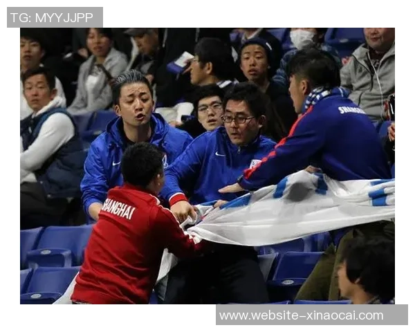 川崎与浦和激战正酣比分悬念引发球迷热议与期待